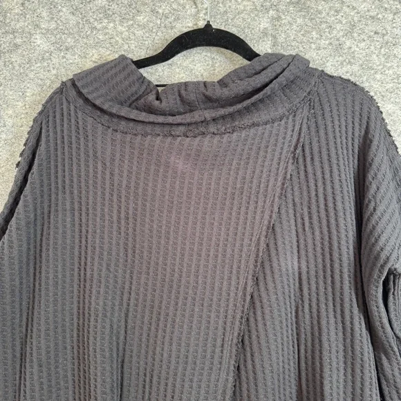 Free People Waffle Knit Boho Relaxed Fit Cowl Neck Sweater Size Small - Picture 12 of 16